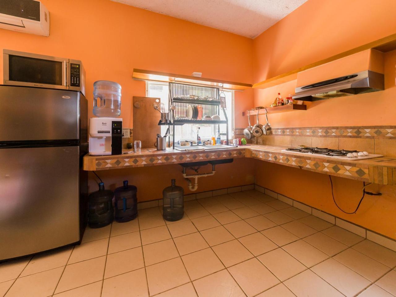 Auberge de jeunesse A Piece Of Ground à Punta Gorda Extérieur photo